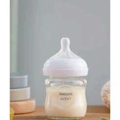 Avent Biberon natural in vetro con tettarella a risposta naturale da 120ml 0m+ | senza bpa – philips