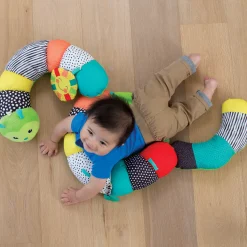 Infantino Cuscino bruco – prop a pillar – baby smile