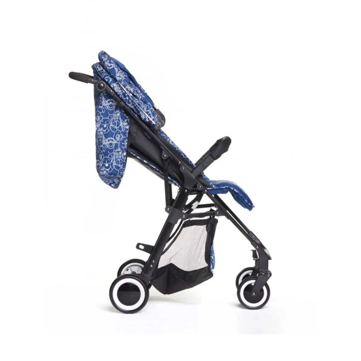 Giordani Passeggino manhattan winnie the pooh blue sky –